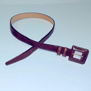 - Annabelle brown genuine leather belt vintage made in USA Small